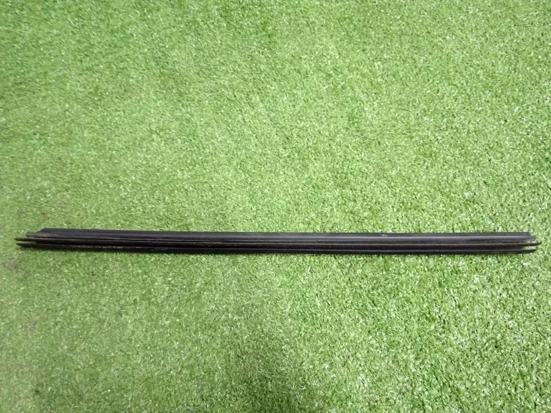 Молдинг стекла