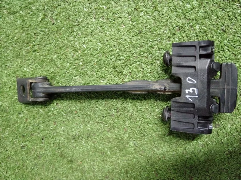 Ограничитель двери