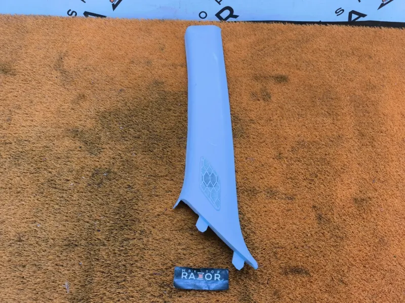 Накладка на стойку кузова