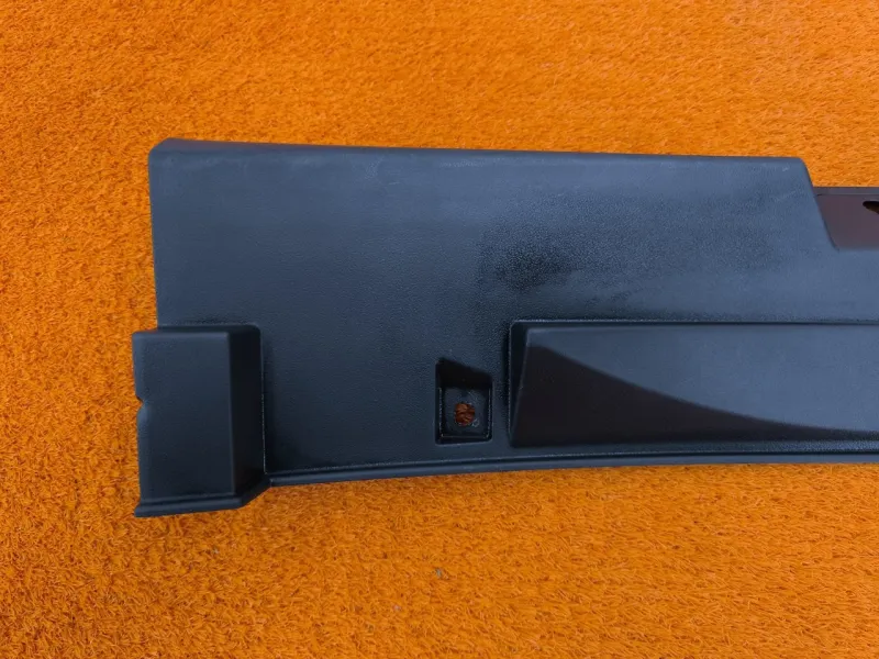 Накладка замка багажника