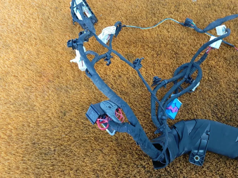 Проводка салона