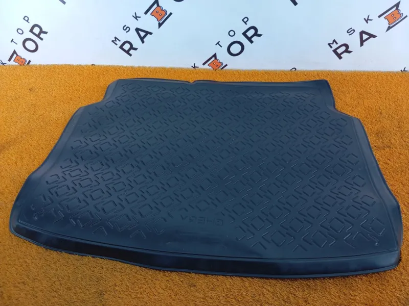 Коврик багажника