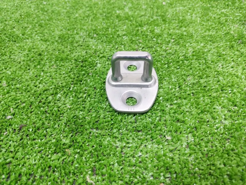 Ответная часть замка двери