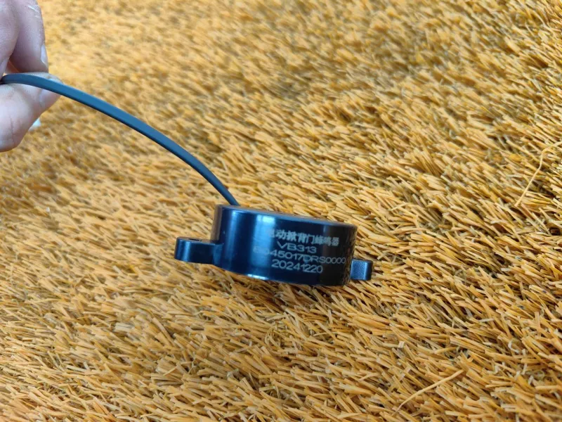 Звуковой зуммер