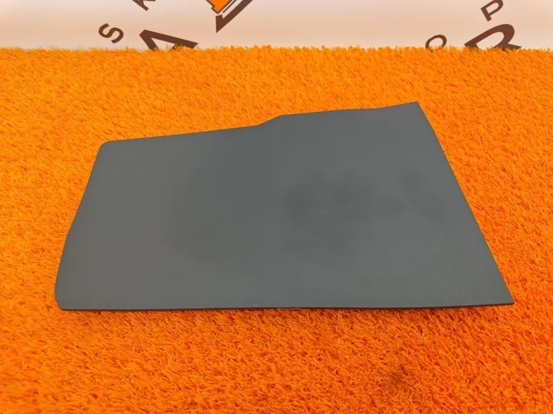 Накладка консоли