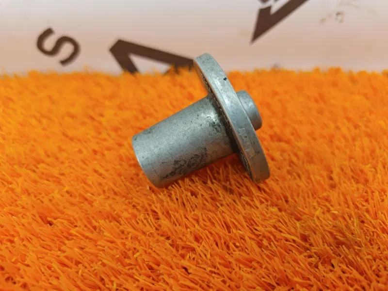 Ролик обводной навесного оборудования