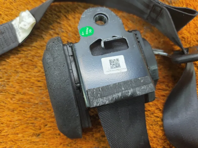 Ремень безопасности