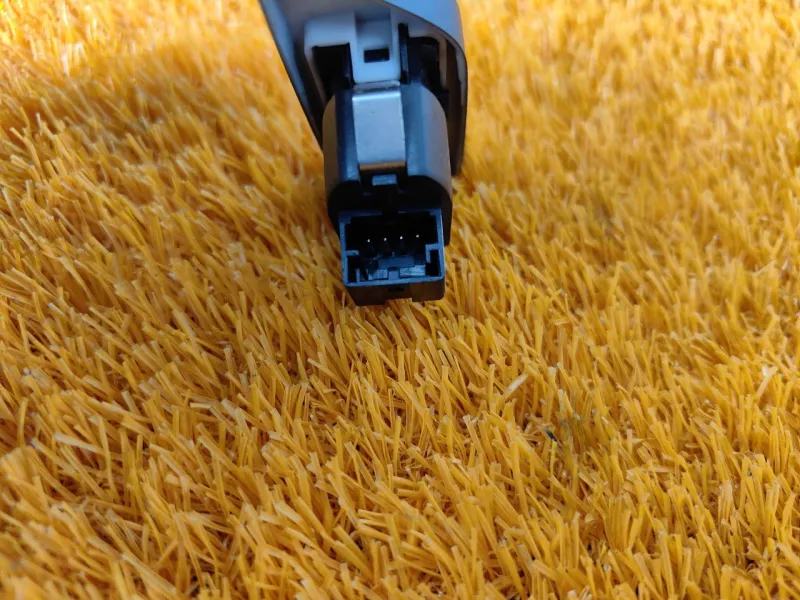 Кнопка центрального замка