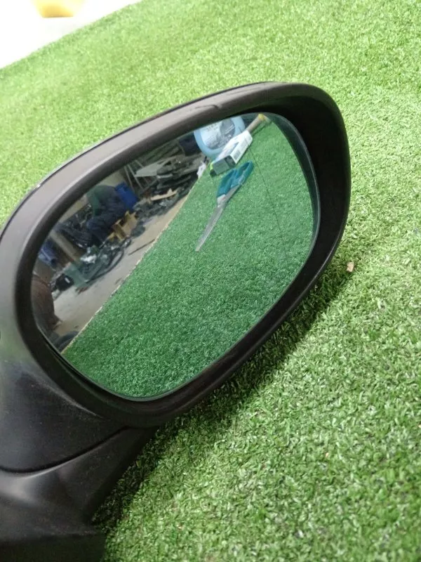 Зеркало боковое