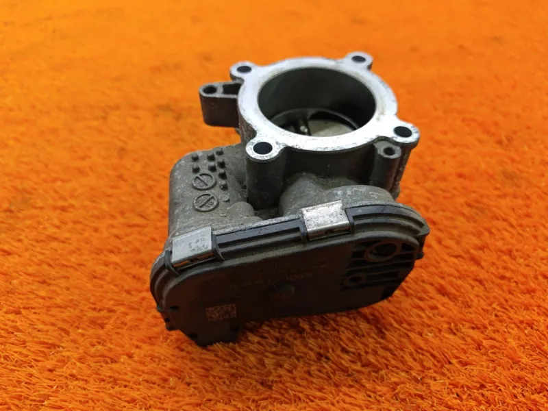 Дроссельная заслонка