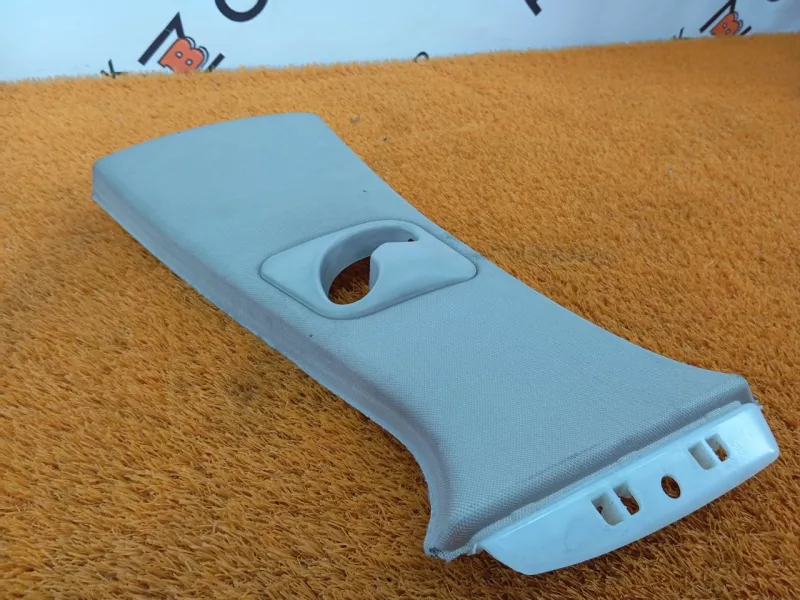 Накладка на стойку кузова