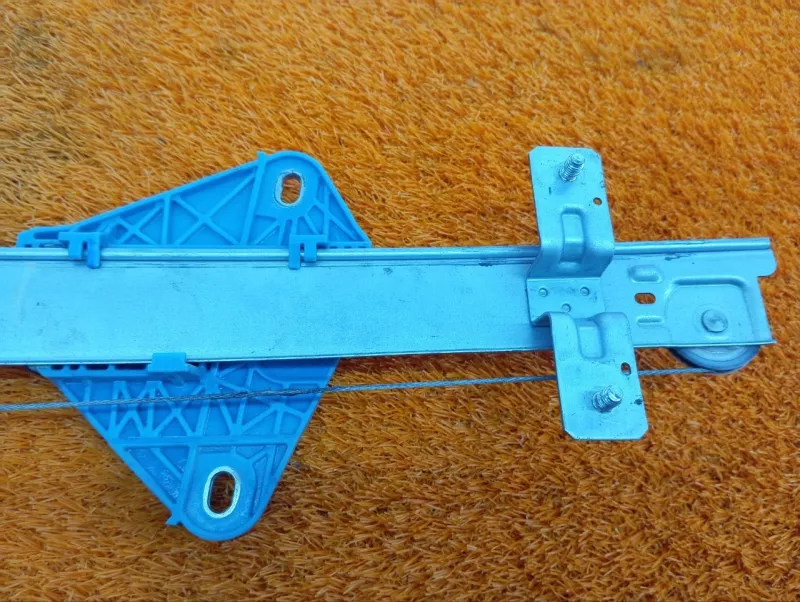 Стеклоподъемник