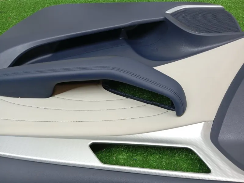 Обшивка двери