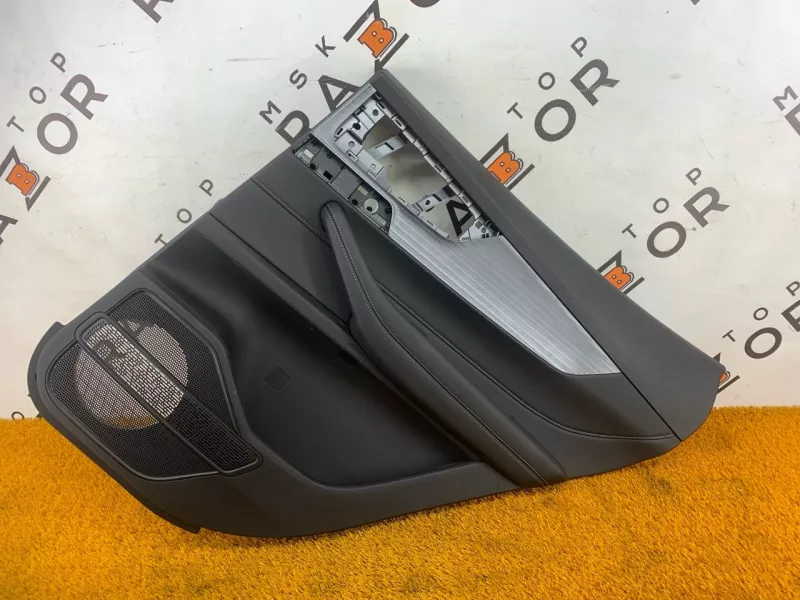 Обшивка двери