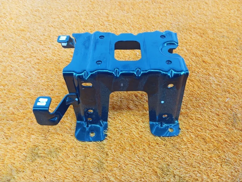 Кронштейн подлокотника