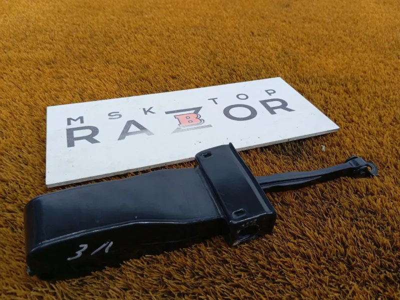 Ограничитель двери