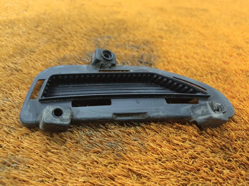 Накладка бампера