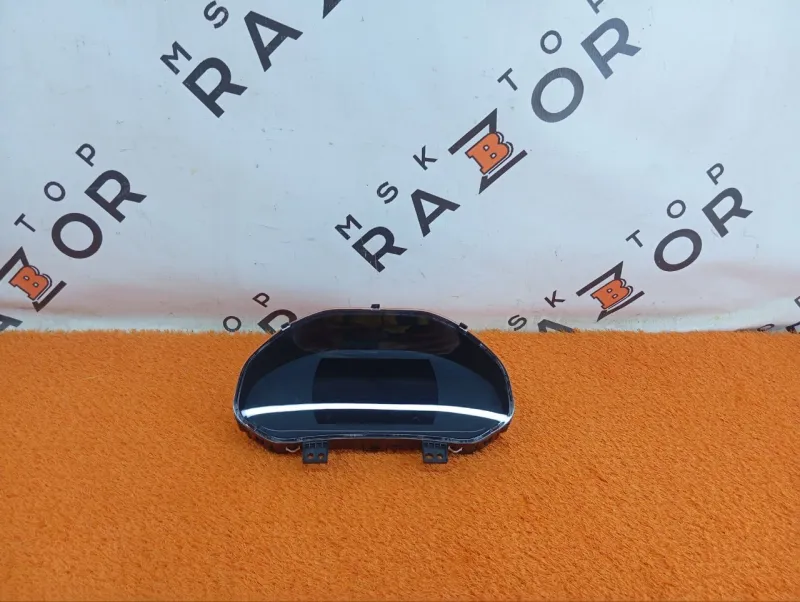 Панель приборов