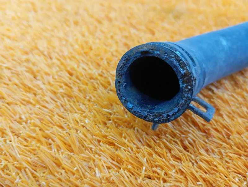 Патрубок радиатора