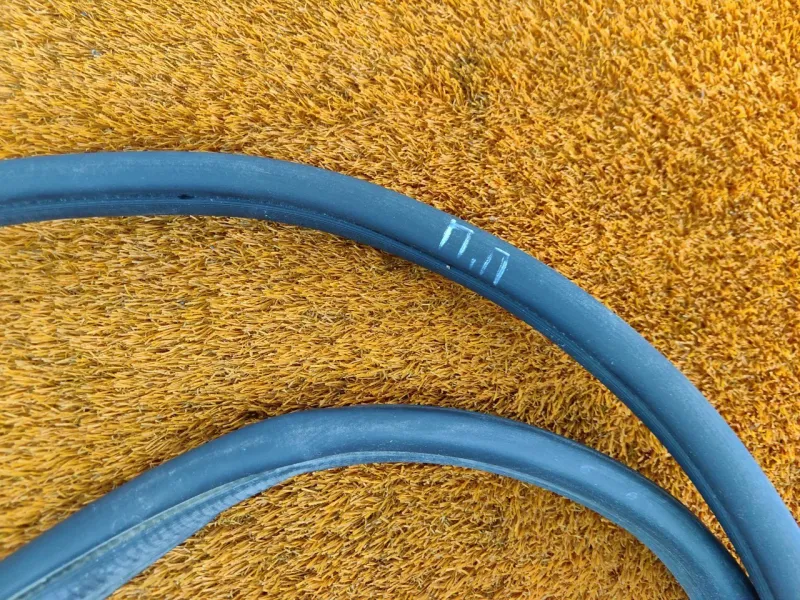 Уплотнитель проема двери Changan UNI-V 2023 C281F2704020200, передний правый