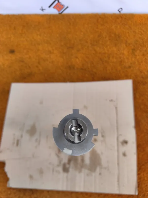 Распредвал впускной