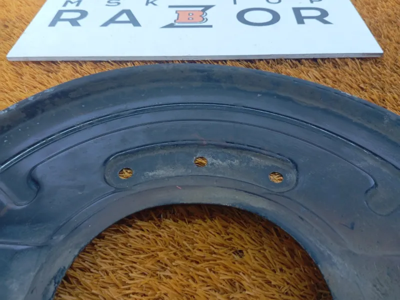 Пыльник тормозного диска