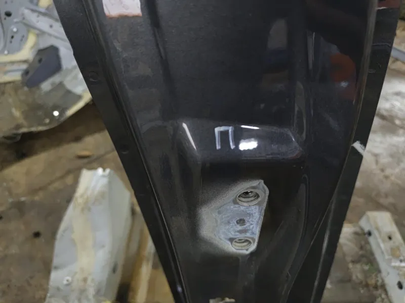 Порог с центральной стойкой