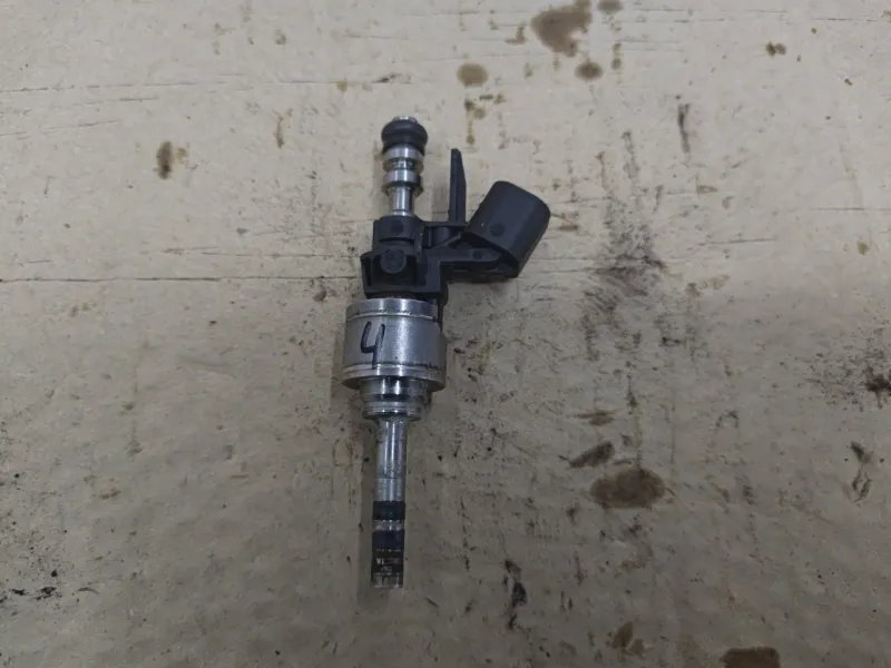 Форсунка топливная