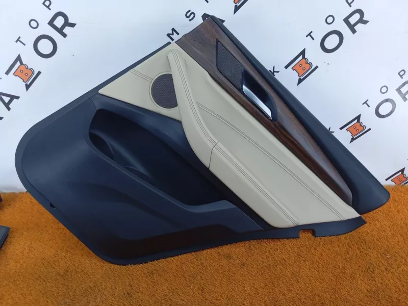 Обшивка двери