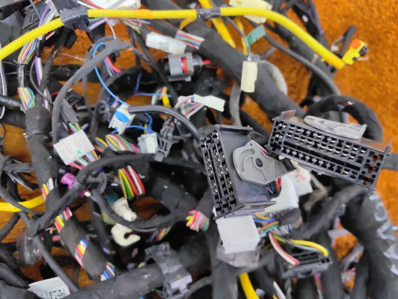 Проводка салона