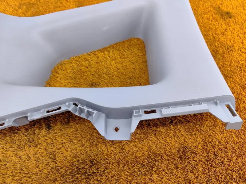 Накладка на стойку кузова