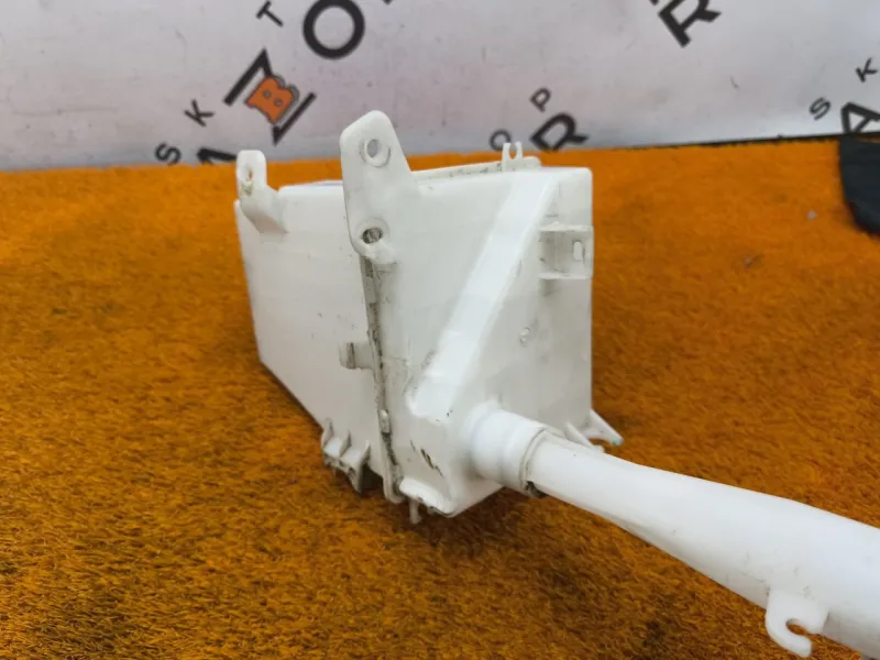 Бачок омывателя