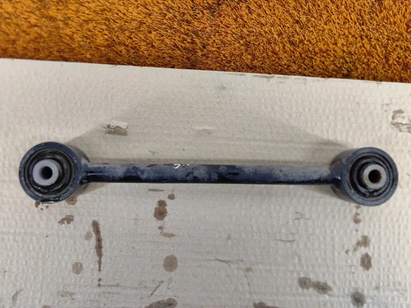 Рычаг подвески