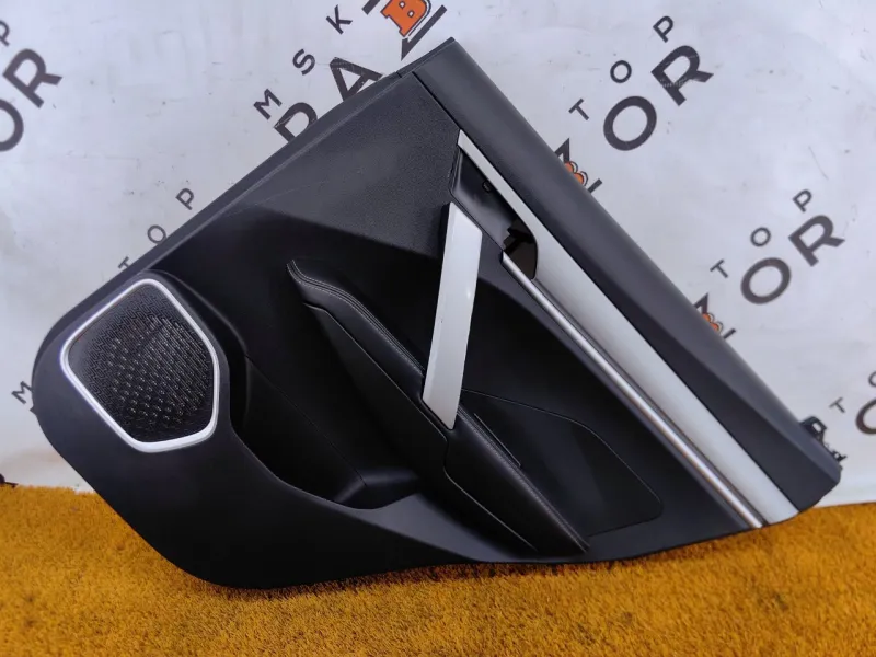 Обшивка двери