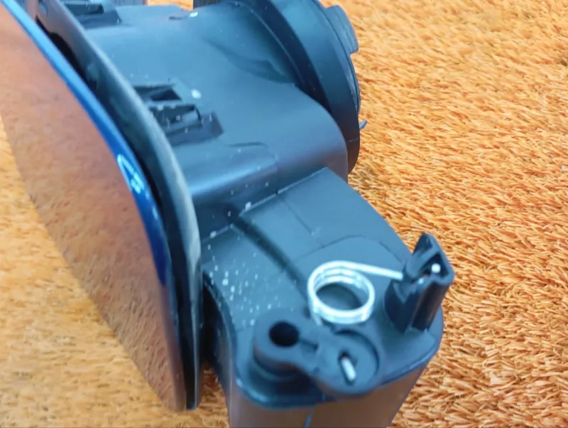 Лючок топливного бака Chery Tiggo 8 Pro 2023 503000028AA SQRF4J16C