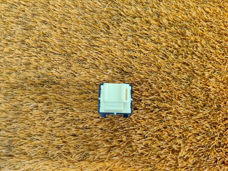 Кнопка обогрева сидений