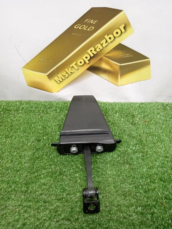 Ограничитель двери