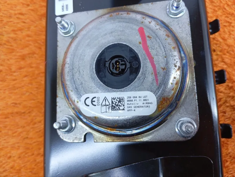 Подушка пассажира