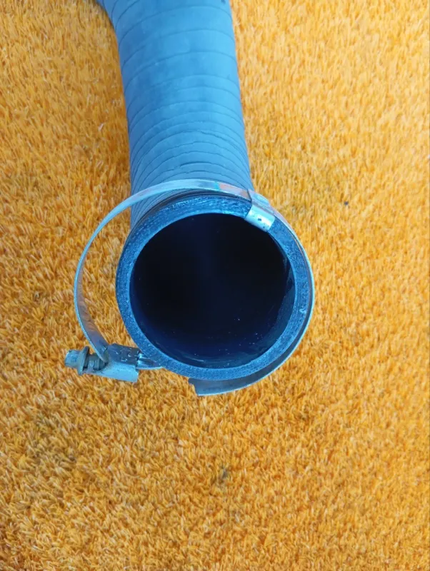 Патрубок интеркулера