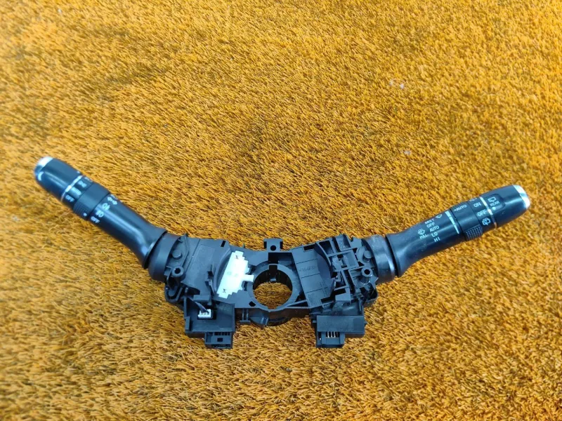 Подрулевой переключатель