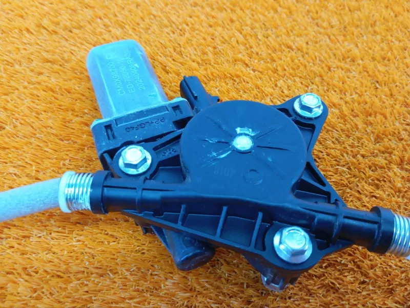 Стеклоподъемник