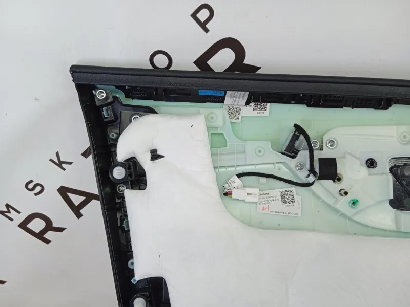 Обшивка двери