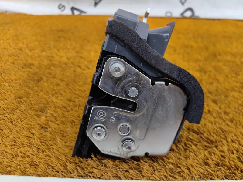 Замок двери