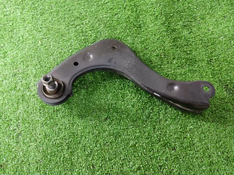 Рычаг подвески