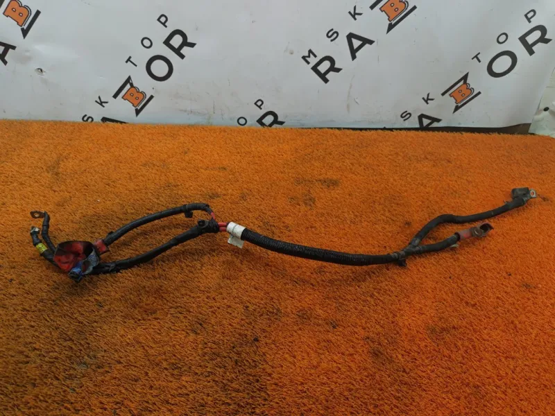 Клемма аккумулятора