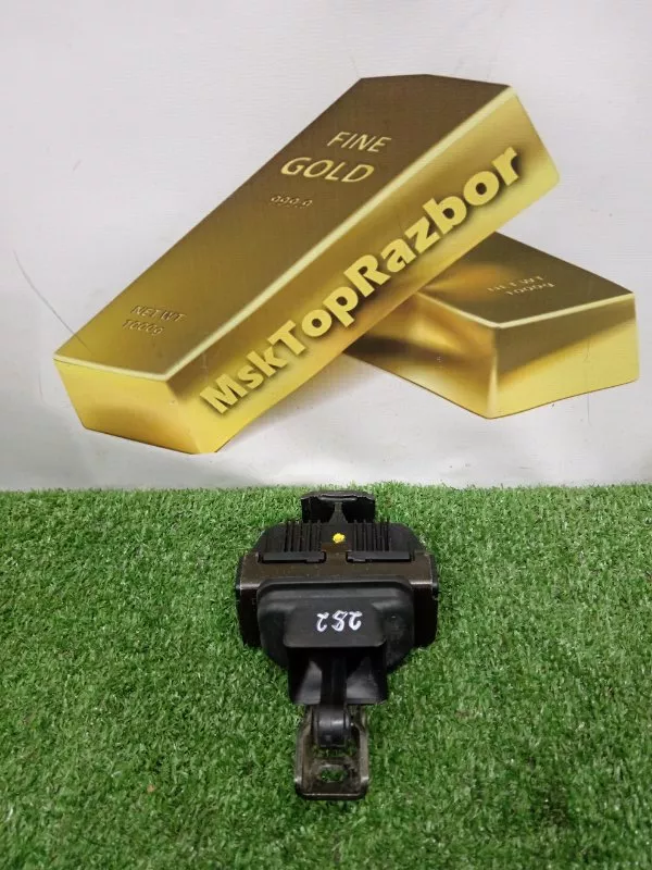 Ограничитель двери