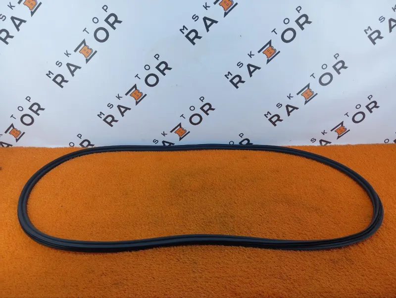 Уплотнитель багажника