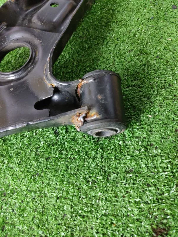 Рычаг подвески