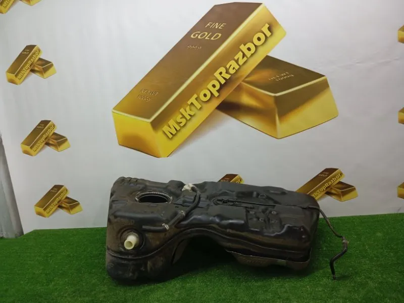 Бак топливный