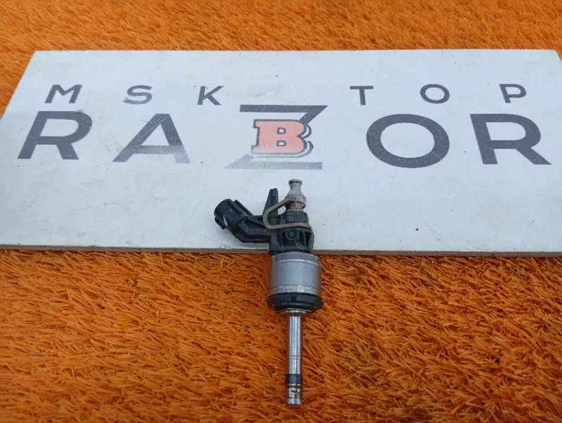 Форсунка топливная Changan UNI-V 2024 0261500758